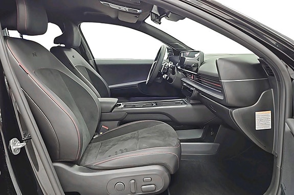Hyundai Ioniq 6 23 of 25