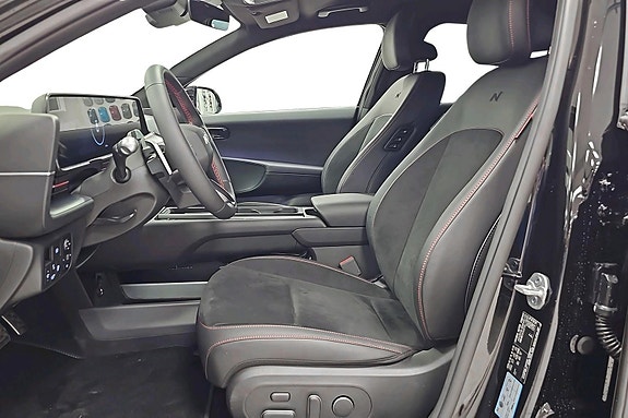 Hyundai Ioniq 6 8 of 25