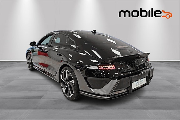 Hyundai Ioniq 6 21 of 25