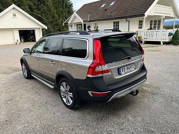 Volvo XC70 6 of 22