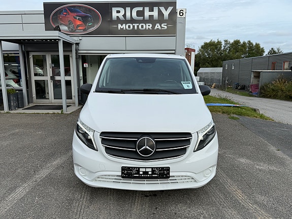 Mercedes-Benz Vito 119 6 of 27