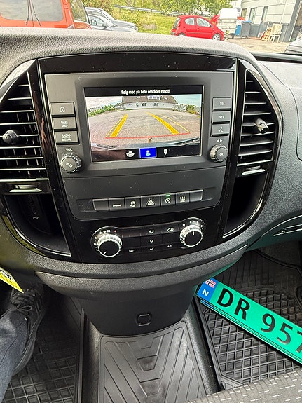 Mercedes-Benz Vito 119 11 of 27