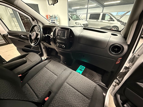 Mercedes-Benz Vito 119 21 of 27