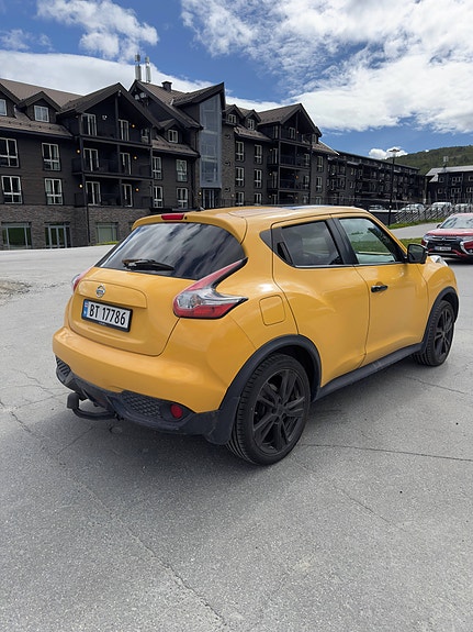Nissan Juke 3 of 10