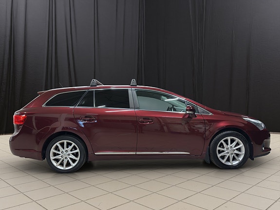 Toyota Avensis 6 of 25