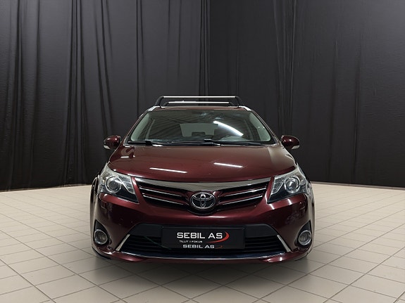 Toyota Avensis 8 of 25