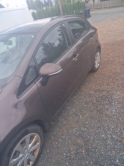 Kia Rio 5 of 11