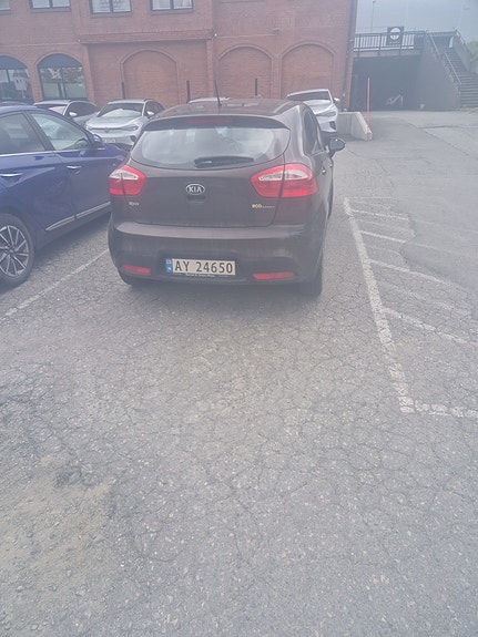 Kia Rio 6 of 11