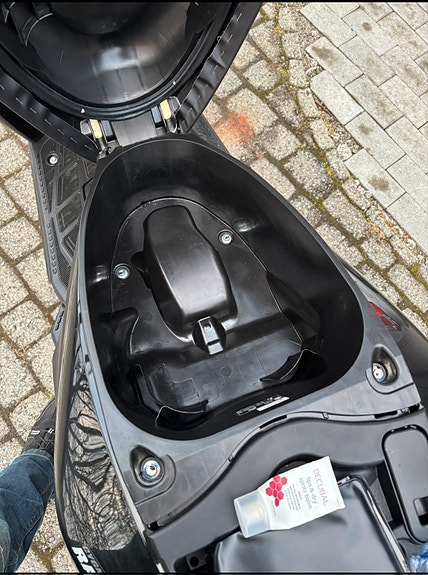 Yamaha RayZR 125 8 of 9
