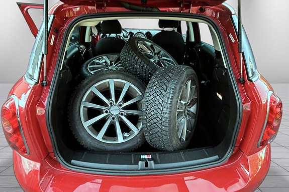 MINI Countryman Cooper 11 of 12