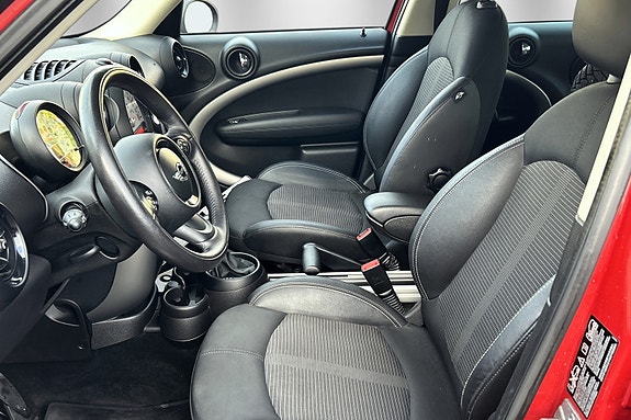 MINI Countryman Cooper 9 of 12