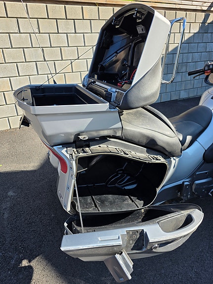 BMW K 1200 LT 12 of 19