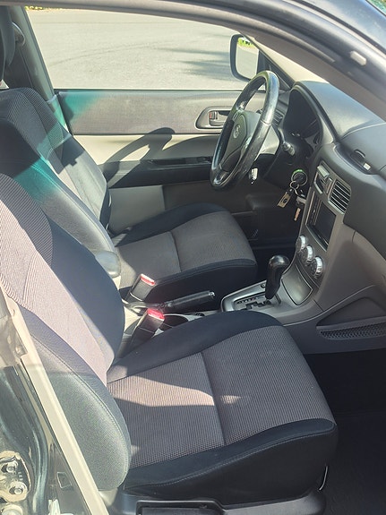 Subaru Forester 9 of 19