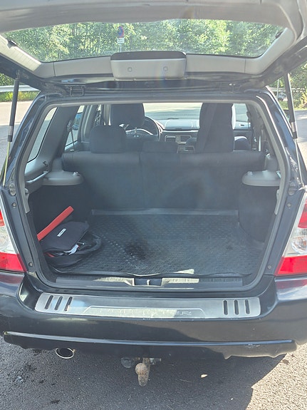 Subaru Forester 11 of 19