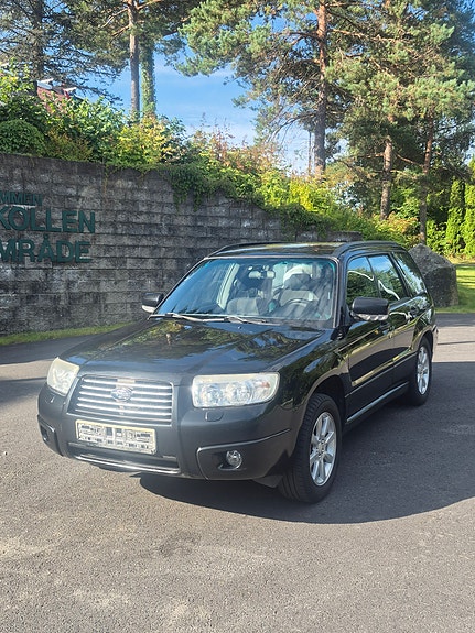 Subaru Forester 2 of 19