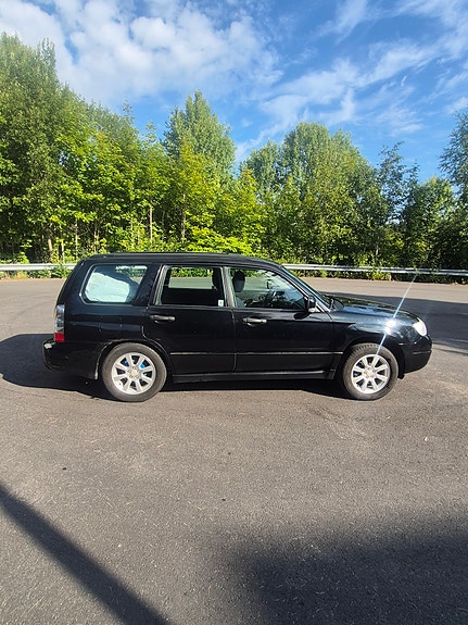 Subaru Forester 7 of 19