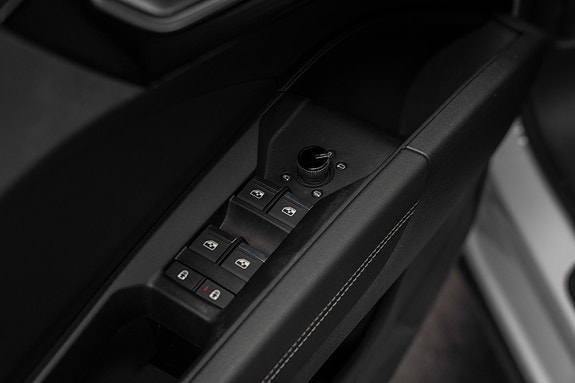 Audi Q4 e-tron 29 of 30