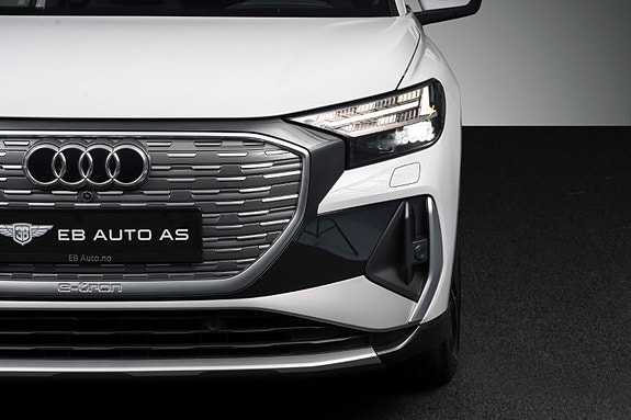 Audi Q4 e-tron 8 of 30