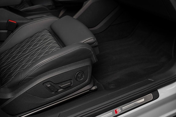 Audi Q4 e-tron 16 of 30