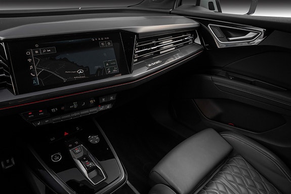 Audi Q4 e-tron 30 of 30