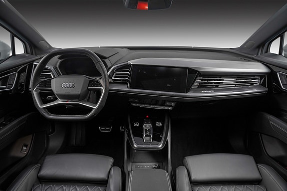 Audi Q4 e-tron 14 of 30