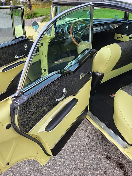 Chevrolet Bel Air 24 of 30