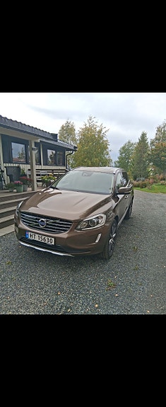 Volvo XC60 4 of 11