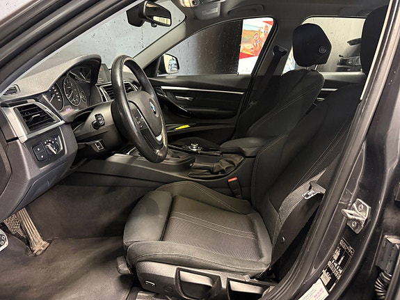 BMW 316d 19 of 22