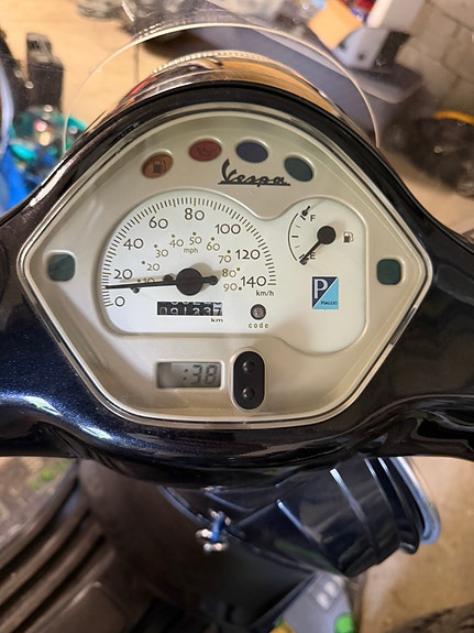 Vespa LX 125 6 of 7