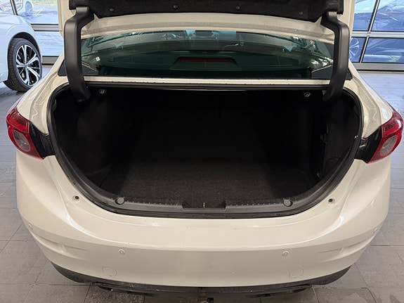 Mazda 3 16 of 26