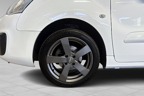 Peugeot Partner 9 of 19