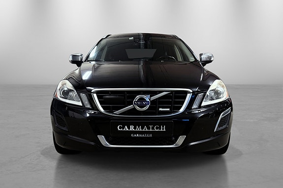 Volvo XC60 2 of 30