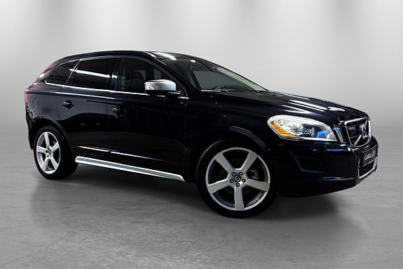 Volvo XC60 12 of 30