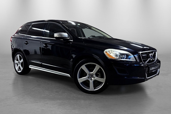 Volvo XC60 13 of 30