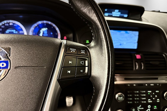 Volvo XC60 29 of 30
