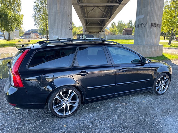 Volvo V50 6 of 25