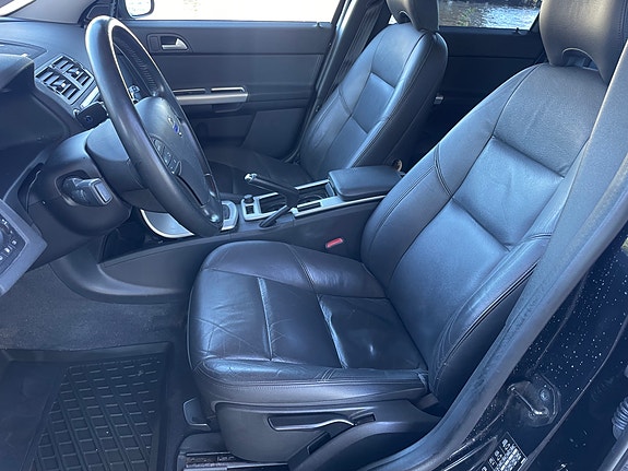 Volvo V50 12 of 25