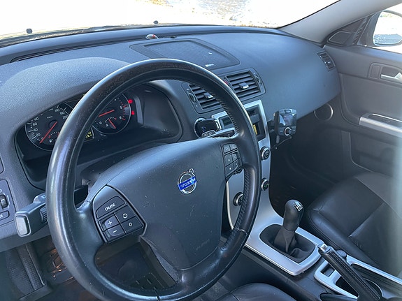 Volvo V50 13 of 25