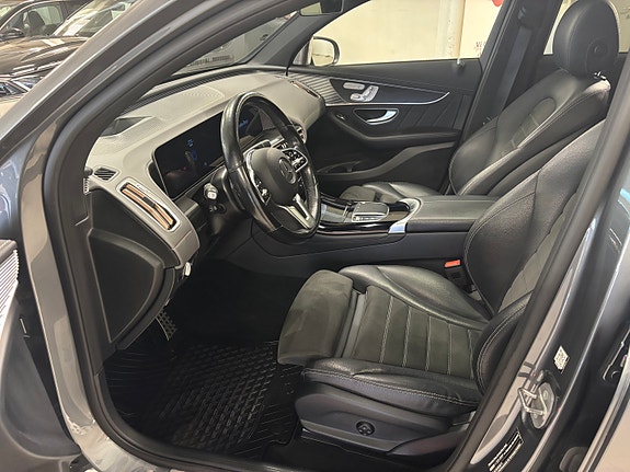 Mercedes-Benz EQC400 3 of 30