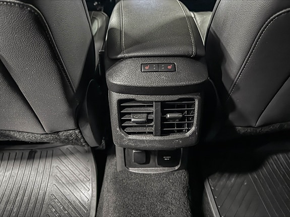 Ford Mondeo 25 of 30