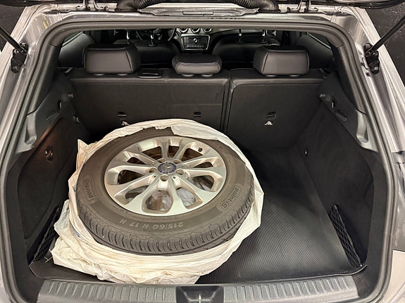 Mercedes-Benz GLA200 24 of 24