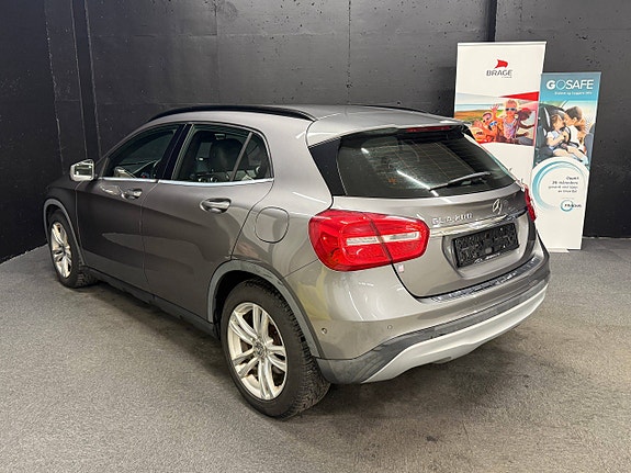 Mercedes-Benz GLA200 5 of 24