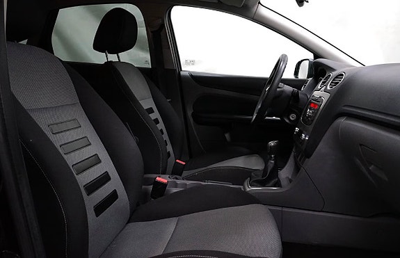 Ford Focus 11 of 12