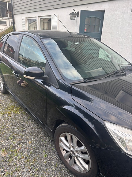 Ford Focus 5 of 12