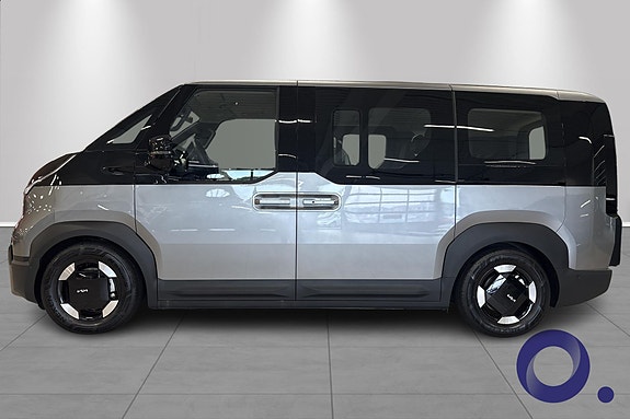 Kia PV5 4 of 26