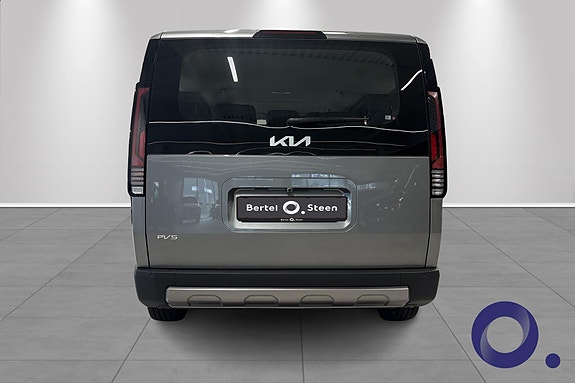 Kia PV5 8 of 26