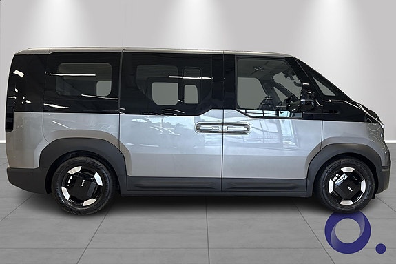 Kia PV5 5 of 26