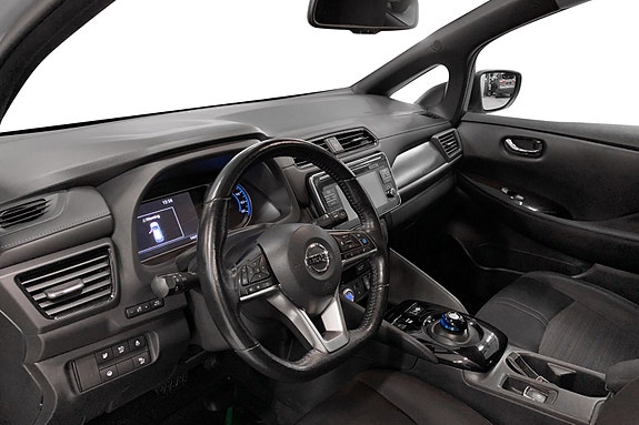 Nissan Leaf 6 of 14