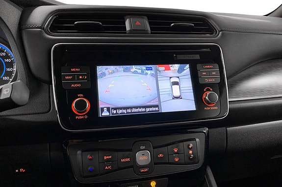 Nissan Leaf 10 of 14