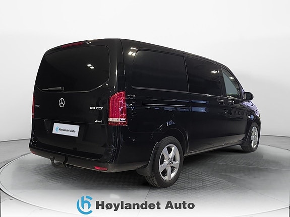 Mercedes-Benz Vito 119 9 of 30